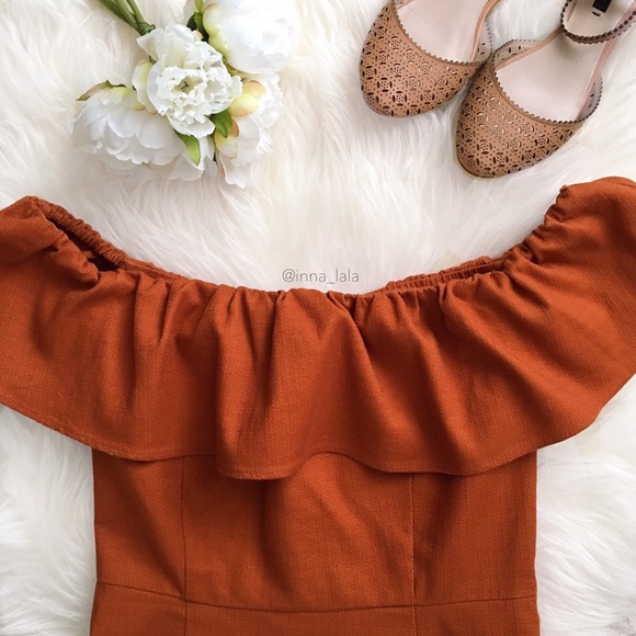 Kendall + Kylie • Ruffle Off Shoulder Dress - Picture 4 of 9